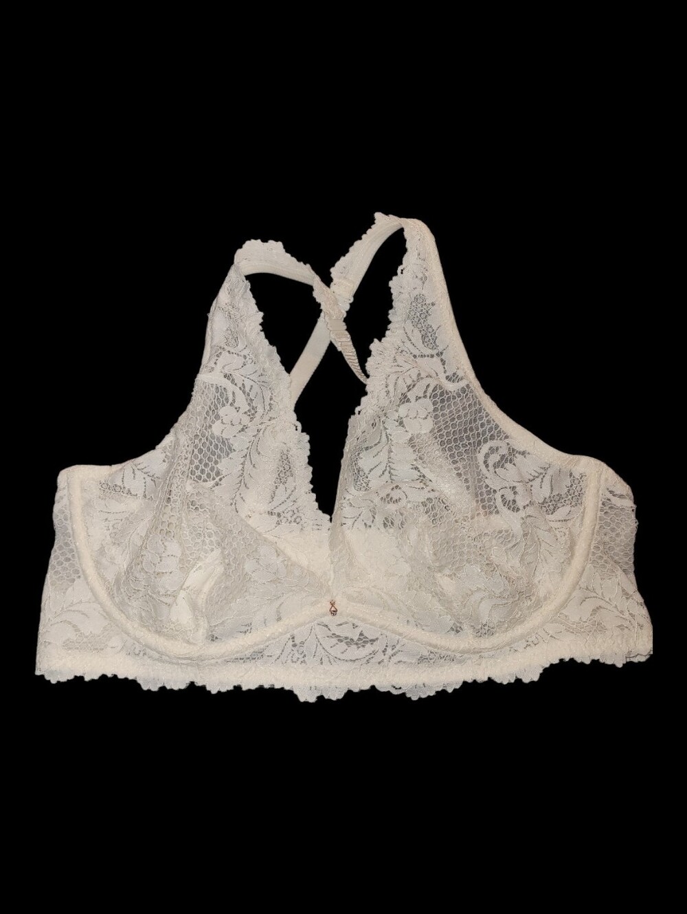 Le Mystere White Lace Underwire Bra 38C